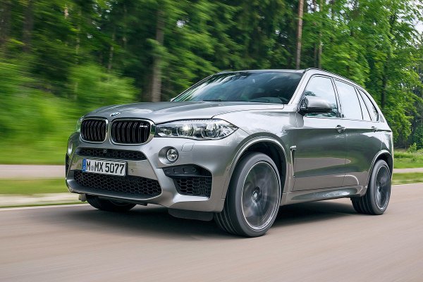 BMW X5 M (2015 г., 4,4 л, 575 к.с.) - 15 л/100 км